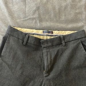 Dockers Mens slim fit khakis. Size 33 W by 32 L.